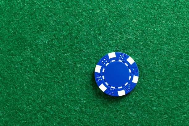 mpo09 mobile app on Android device showing live casino interface